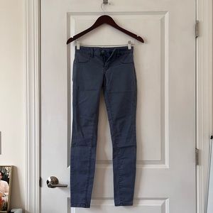 Women’s Skinny Pants Size 25